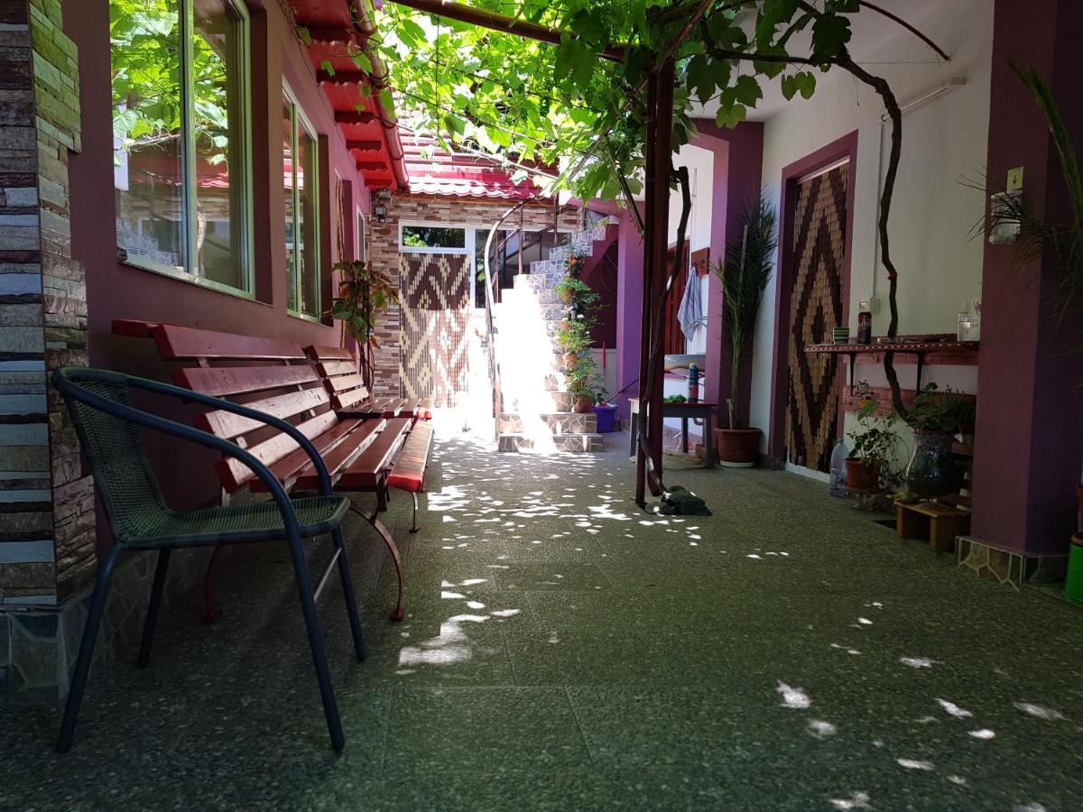 Casa Simona Hotel 2 Mai Bagian luar foto