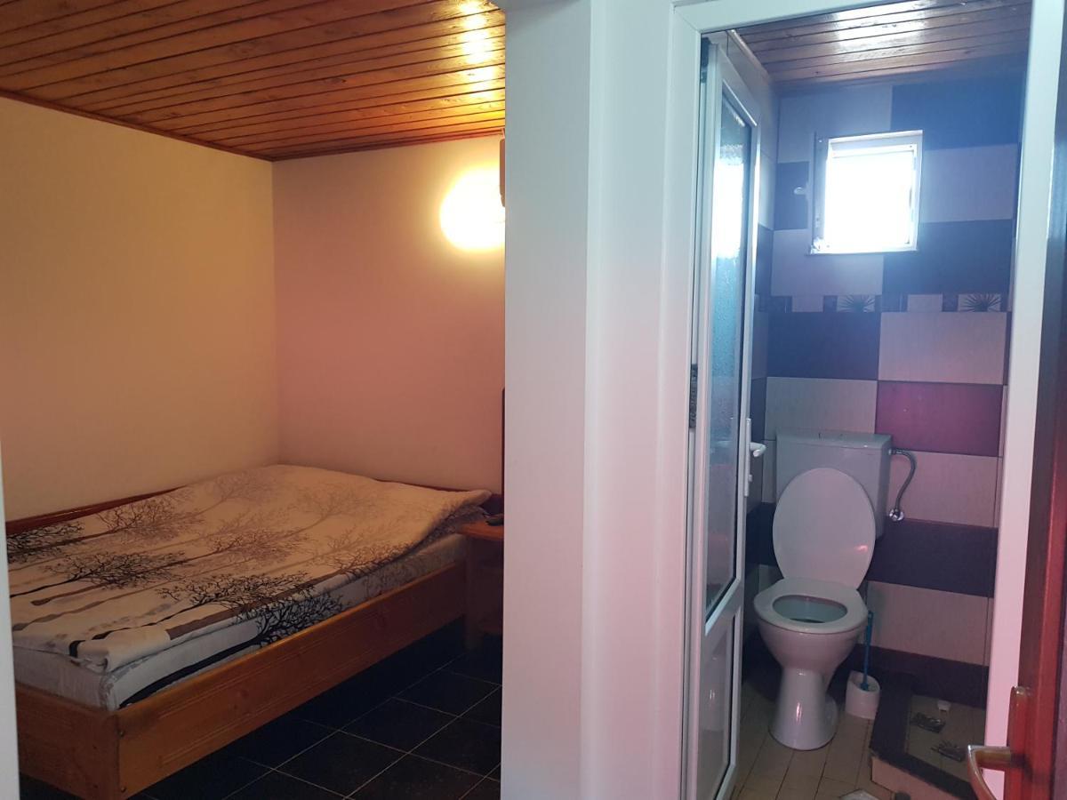 Casa Simona Hotel 2 Mai Bagian luar foto