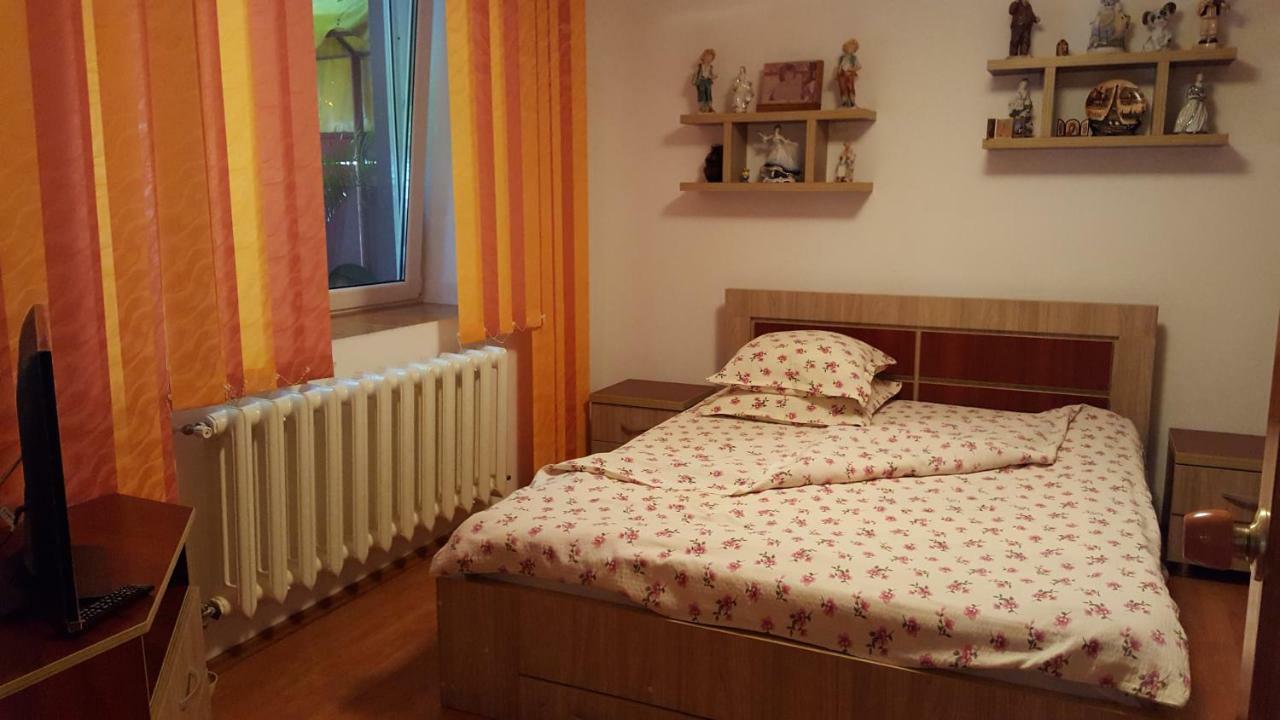 Casa Simona Hotel 2 Mai Bagian luar foto