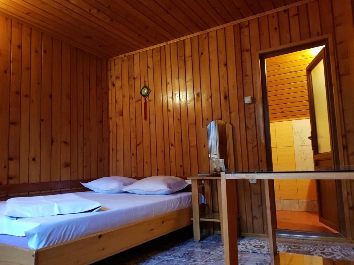 Casa Simona Hotel 2 Mai Bagian luar foto